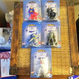 JUSTICE LEAGUE MICRO COLLECTION FIGURES
